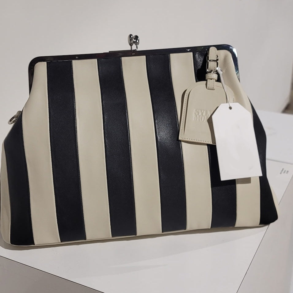 Embossed Premium Leather Kisslock Frame Bag