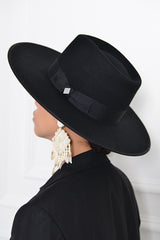 Retro Classic Round-Brimmed Hat