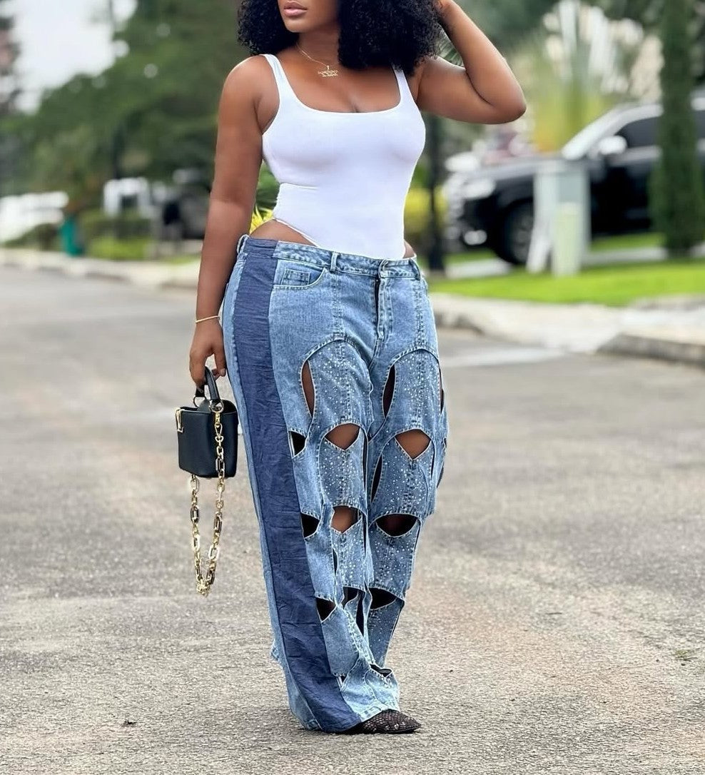 Fashionable Hollow Rhinestone Jeans