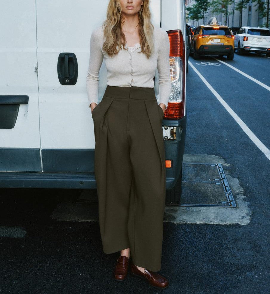 Pleated Balloon Pants