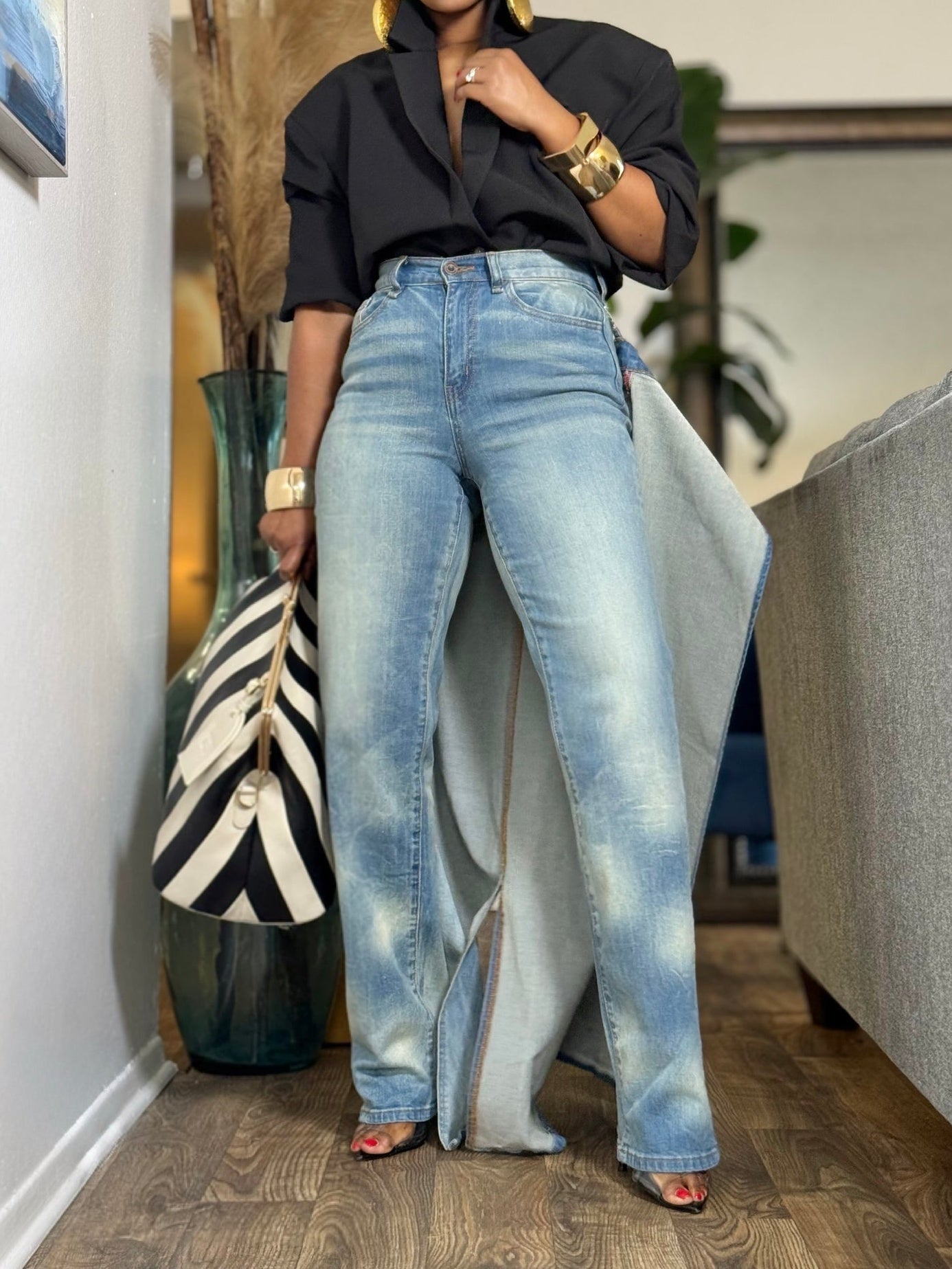 High Rise Vintage Washed Wide Leg Jeans