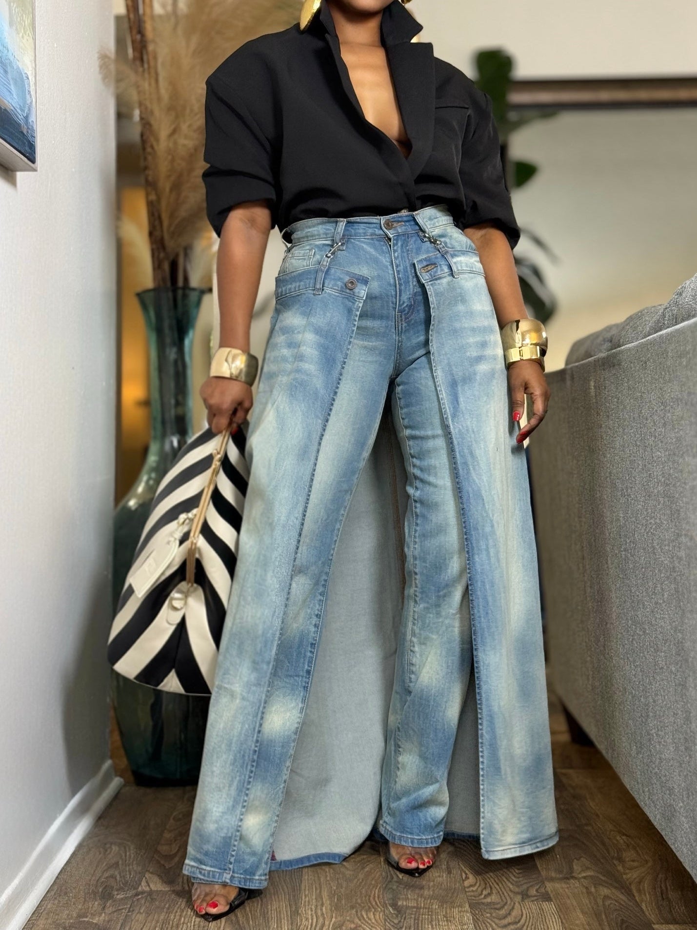 High Rise Vintage Washed Wide Leg Jeans
