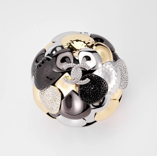 Stylish Rhinestone Mini Metal Bag